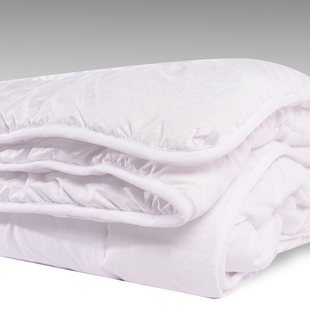 ETOZ Microfibre Quilt - Machine Washable - Anti-dustmites